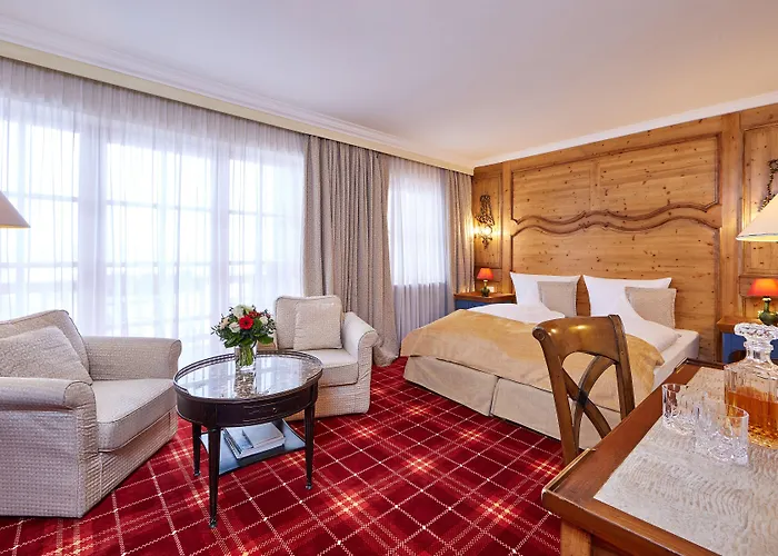Romantik Alpenhotel Waxenstein Hotell