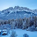 Hotel Romantik Alpenhotel Waxenstein