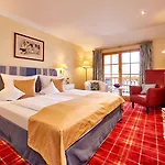 Romantik Alpenhotel Waxenstein 4*