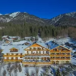 Hotel Romantik Alpenhotel Waxenstein Grainau