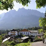 Romantik Alpenhotel Waxenstein Grainau
