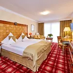 Hotel Romantik Alpenhotel Waxenstein