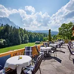 Romantik Alpenhotel Waxenstein 4* Grainau