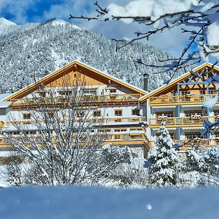 Hotel Romantik Alpenhotel Waxenstein
