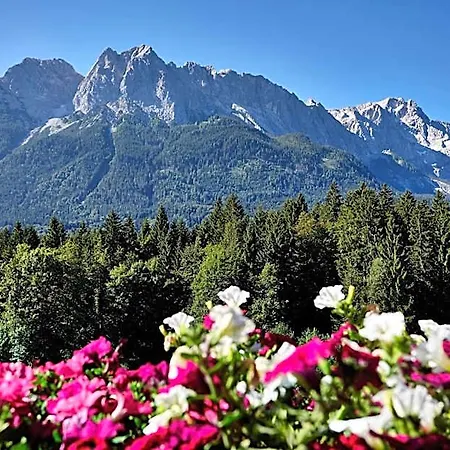 Hotel Romantik Alpenhotel Waxenstein 4*