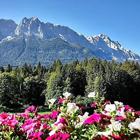 Hotel Romantik Alpenhotel Waxenstein 4*