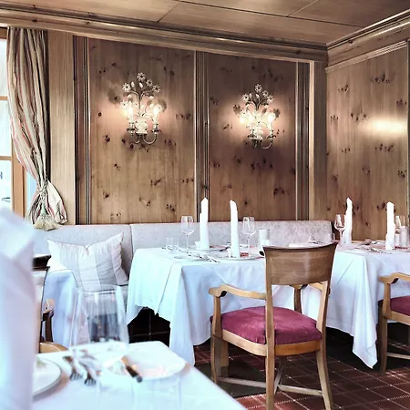 Hotel Romantik Alpenhotel Waxenstein 4*