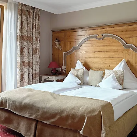 Romantik Alpenhotel Waxenstein