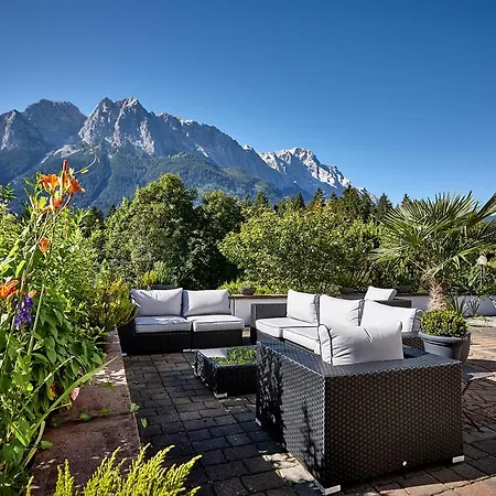 Romantik Alpenhotel Waxenstein 4*