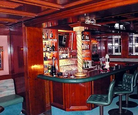 Romantik Alpenhotel Waxenstein 4*
