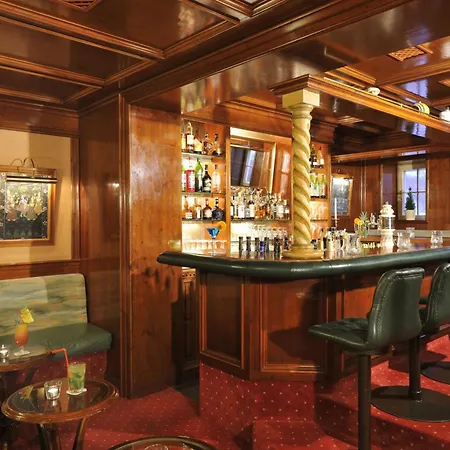 Romantik Alpenhotel Waxenstein Hotel 4*