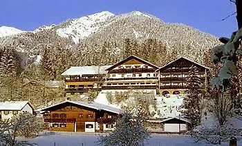 Romantik Alpenhotel Waxenstein Grainau