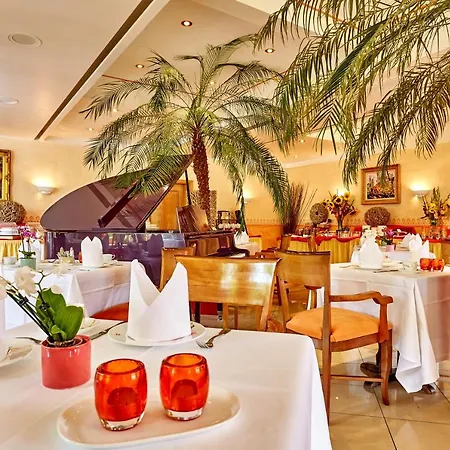 Romantik Alpenhotel Waxenstein 4*