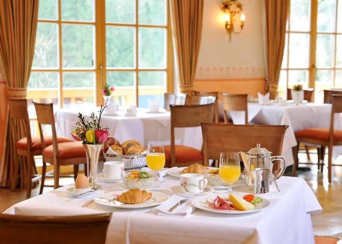 Romantik Alpenhotel Waxenstein 4* Grainau