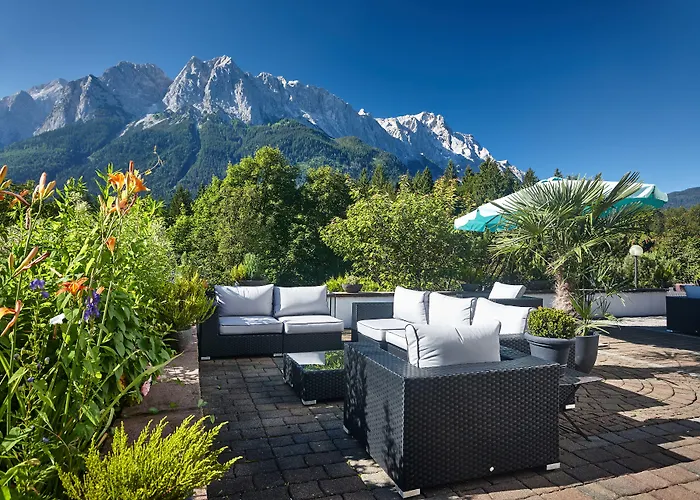 Romantik Alpenhotel Waxenstein 4* Grainau
