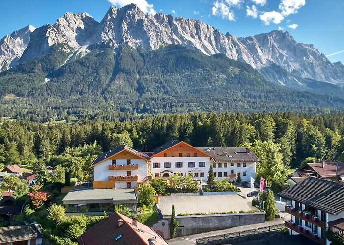 Hotel Romantik Alpenhotel Waxenstein 4*